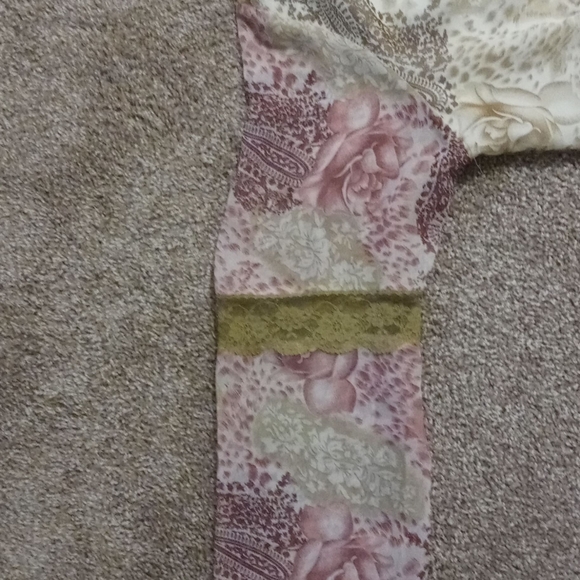 Selene Sport, 1x gown/robe - Picture 16 of 16